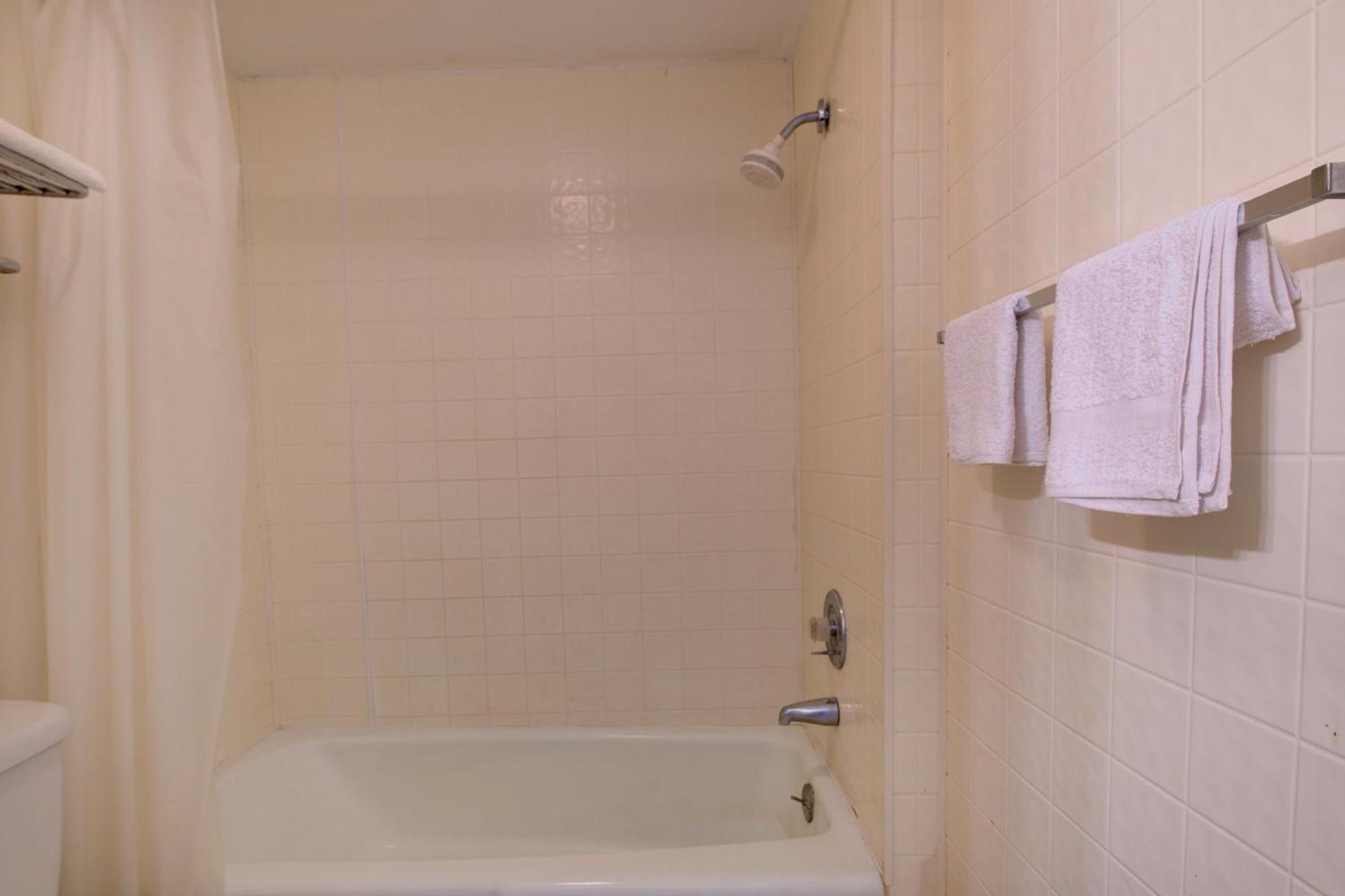 Oyo Hotel Douglas Ga Us-441 Экстерьер фото